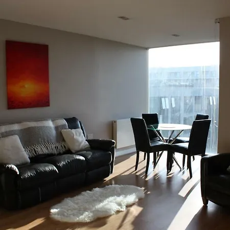 아파트 Beacon South Quarter